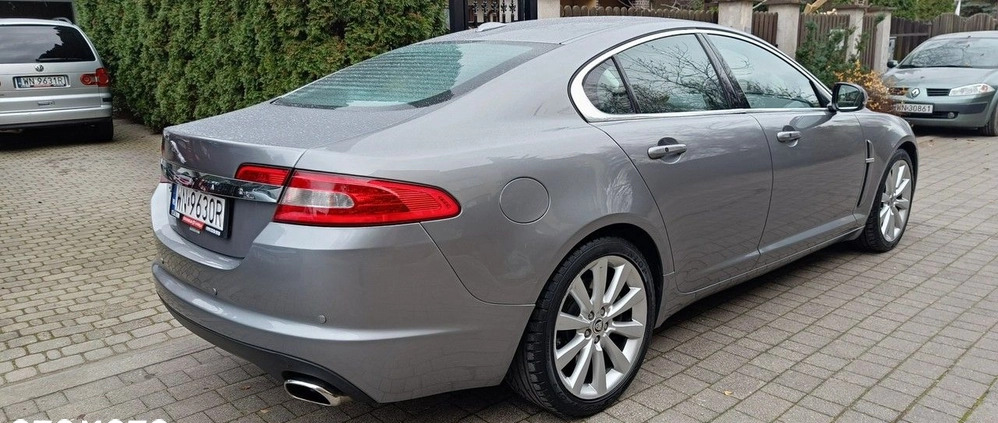 Jaguar XF cena 49900 przebieg: 248000, rok produkcji 2011 z Siewierz małe 497